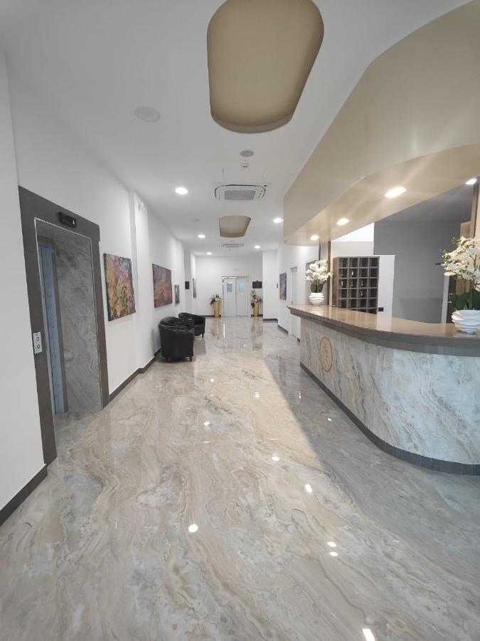 Hotel Eboli Extérieur photo