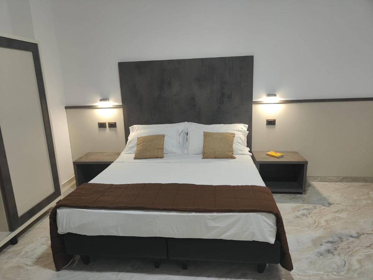 Hotel Eboli Extérieur photo